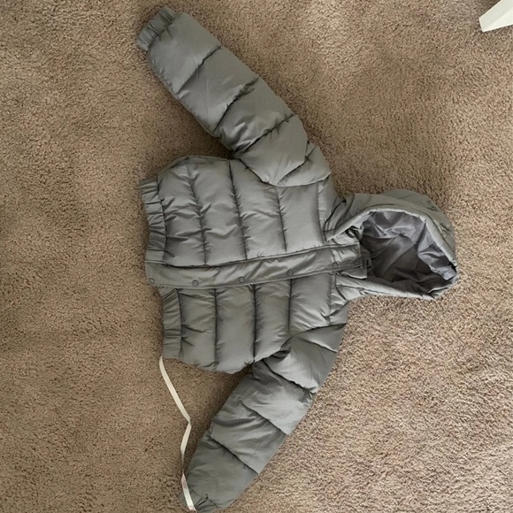 Missguided Puffer Jacket - Picture 3 of 3